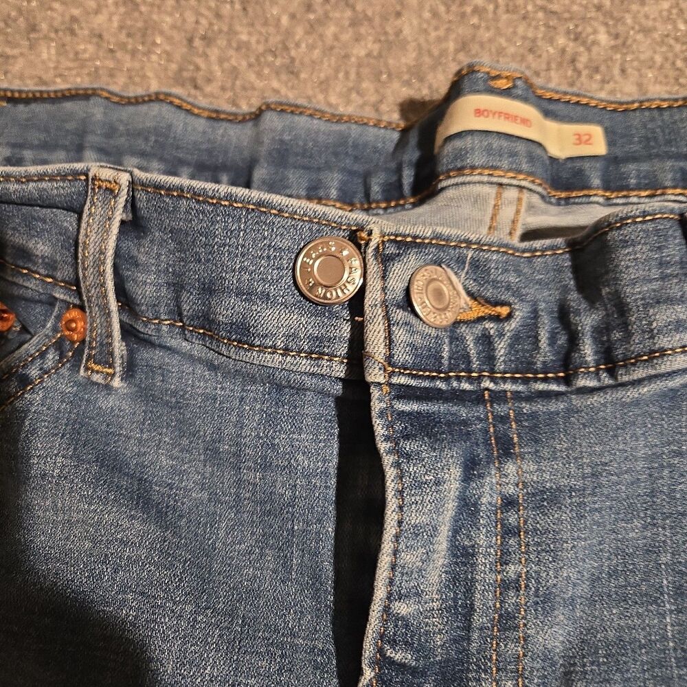Levi's Jeans Women's Boyfriend Ankle Size 32x27 Blue Denim Stretch Mid-rise - Picture 3 of 12